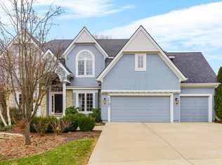 20505 W 89th St, Lenexa, KS 66220