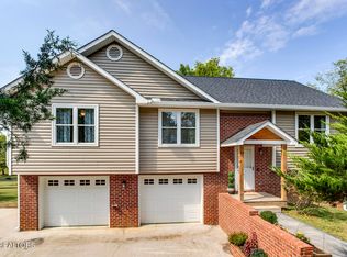 7737 Griffith Rd, Knoxville, TN 37938