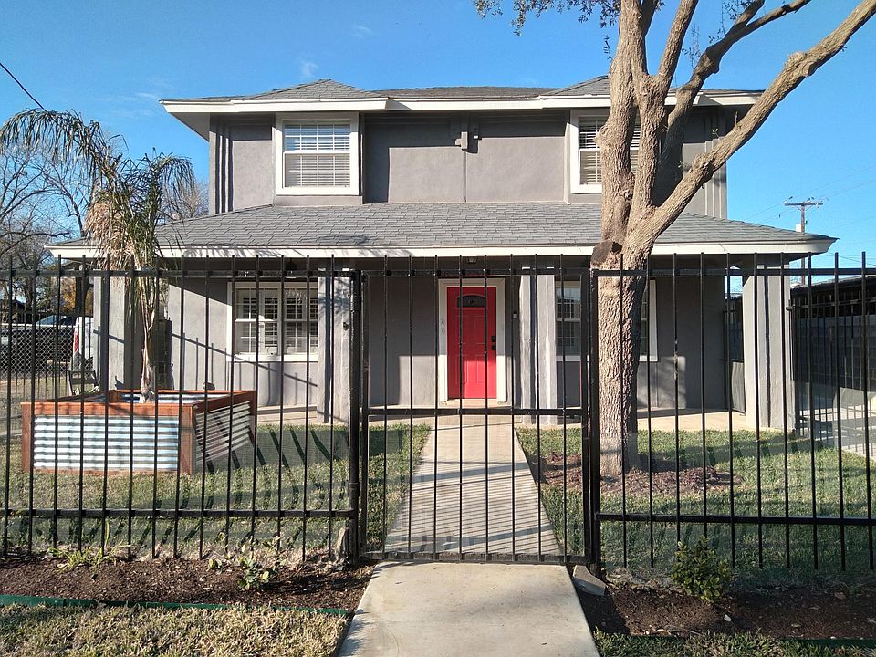 Front view of house.