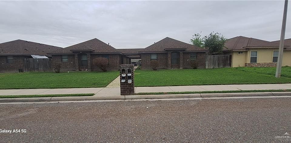 1st image of 3012 E Diamondhead Ave