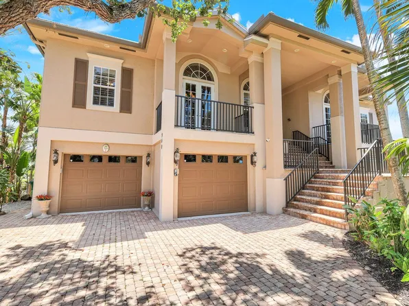 940 Sea Oats Ct, Marco Island, FL 34145