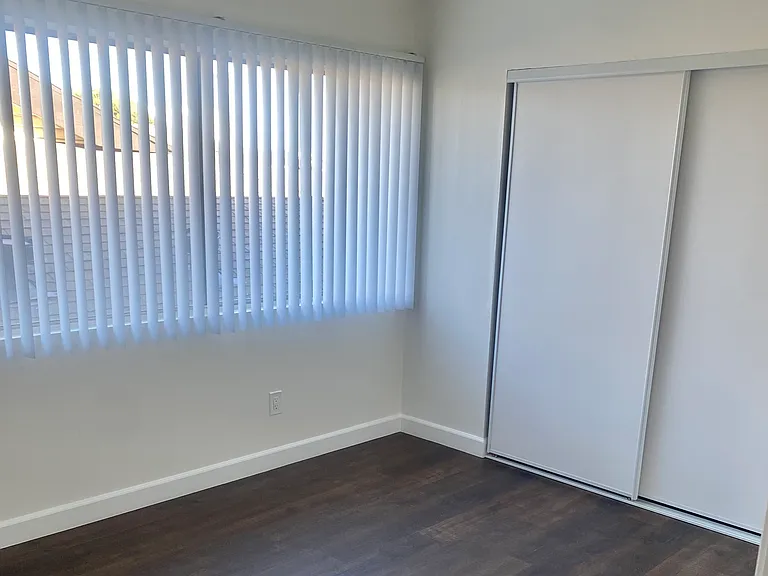 9836 Acacia Ave #C — Photo 5