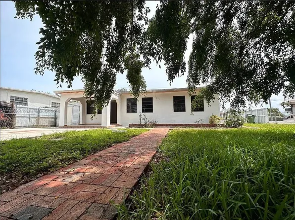 602 E 50th St, Hialeah, FL 33013