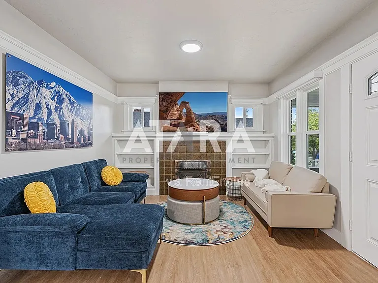 724 E Wilson Ave — Photo 10