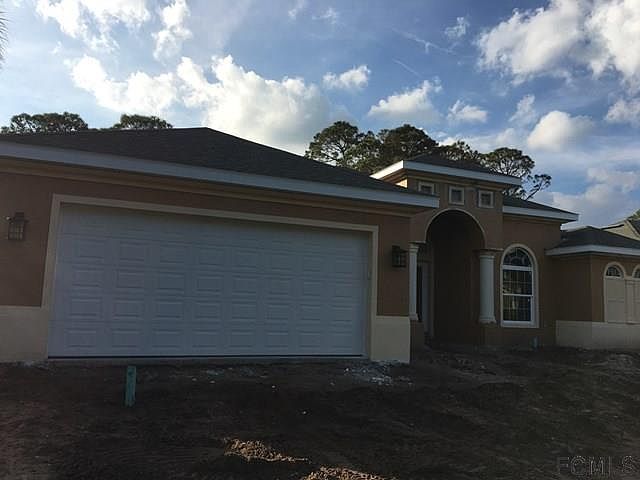 1st image of 14 Riverbend Dr
