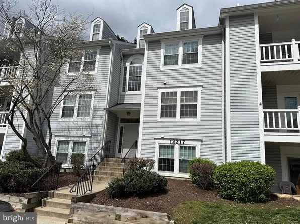 12217 Eagles Nest Ct APT D, Germantown, MD 20874