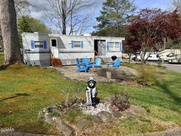 4229 E Pkwy #137, Gatlinburg, TN 37738