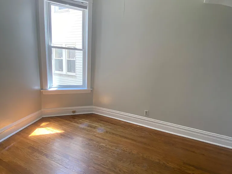 4317 N Tripp Ave #1 — Photo 9