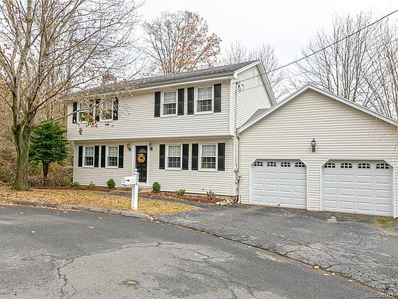 2nd image of 138 Emerson Dr