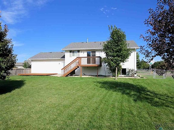 2nd image of 5809 S Cain Ave