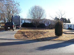 1116 Ridge View Rd, Maryville, TN 37801