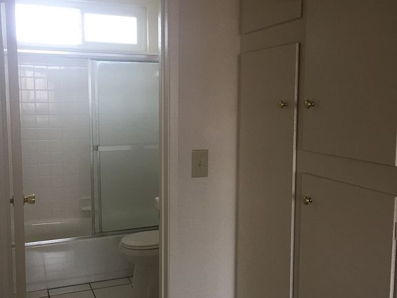 5th image of 8234-48-54 Atlanta Ave #54G