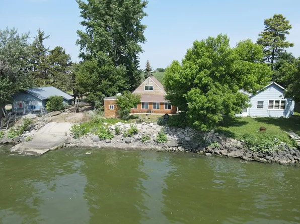 40331 N Shore Rd, Huron, SD 57350
