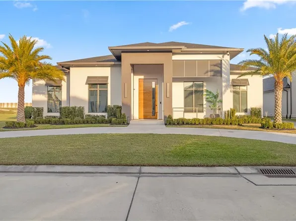 17 Australis Ct, Kenner, LA 70065