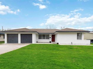 5847 Flamingo Dr, Houston, TX 77033