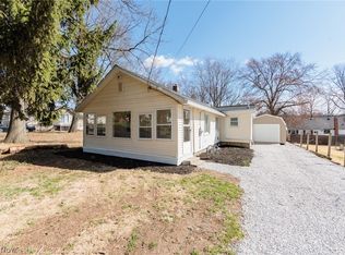 3239 Lakeway St, Akron, OH 44319