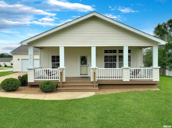 212 N Columbus St, North Pekin, IL 61554