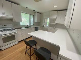 1108 S Busey Ave APT 2, Urbana, IL