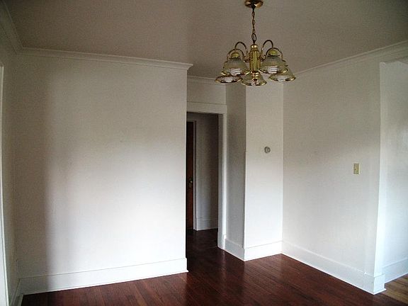 4th image of 1911 W Laura Ave APT A