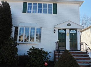 146 Holly Ave, Staten Island, NY 10308