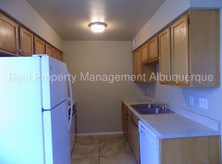 13209 Mountain Rd NE APT B, Albuquerque, NM 87112