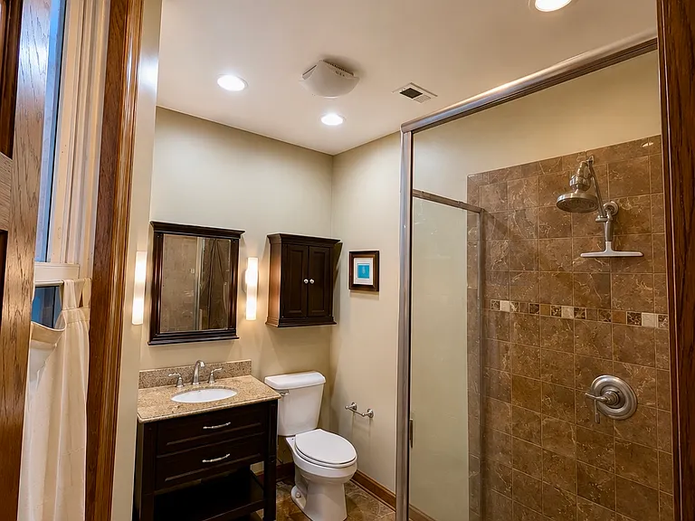 2648 W Rice St #2F — Photo 17