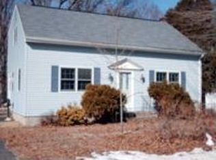 71 Echo Dr, Willimantic, CT 06226