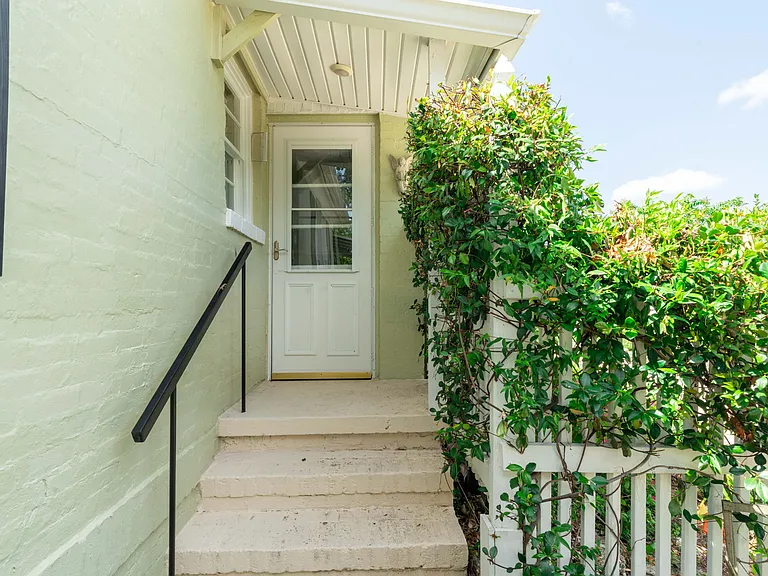 1326 Pinetree Rd — Photo 31