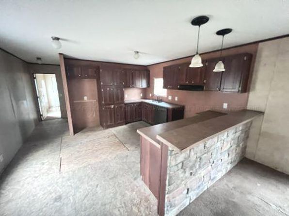 612 Miss Ann Dr, Sulligent, AL 35586