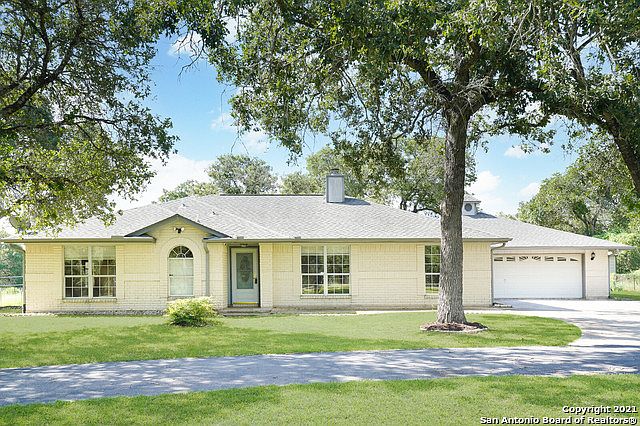 1st image of 416 Cimarron Dr