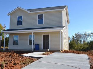 2708 Tuskegee St, Greensboro, NC 27405