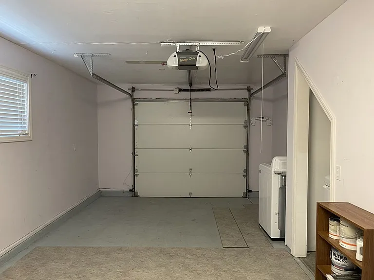 837 Bantam Way — Photo 17