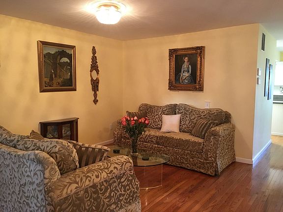 4th image of 18540 Eagles Roost Dr