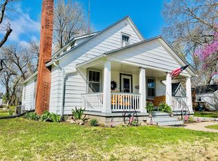 715 N State St, Montgomery City, MO 63361
