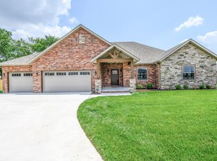 3512 W Cherokee St, Springfield, MO 65807