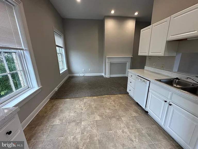200 Hanover St #3A — Photo 5