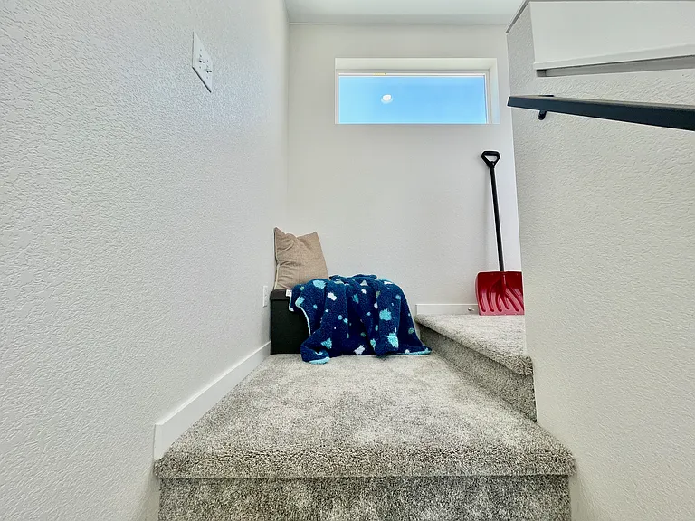 12330 Farmview St — Photo 40