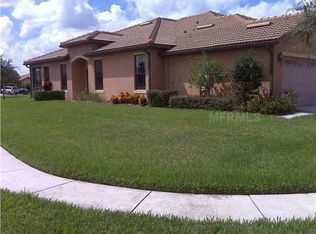 302 Mystic Falls Dr, Apollo Beach, FL 33572
