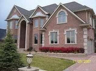 36720 7 Mile Rd, Livonia, MI 48152