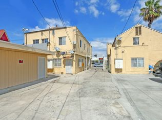 3550 W Slauson Ave, Los Angeles, CA 90043