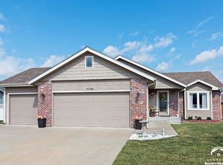 7108 SW 18th St, Topeka, KS 66615