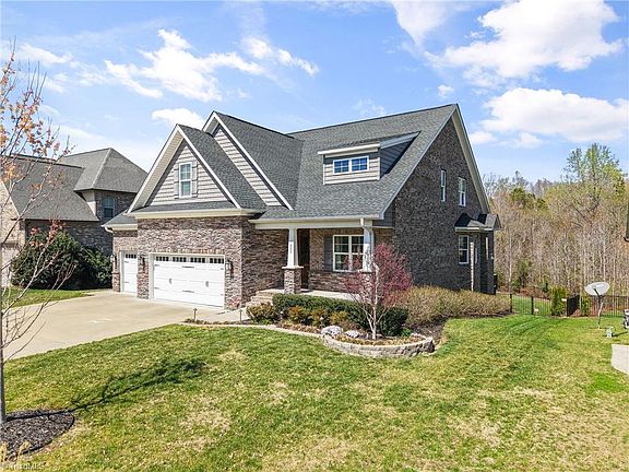 2nd image of 633 Ryder Cup Ln