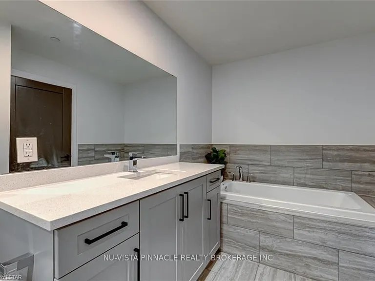 505 Talbot St #2206 — Photo 27