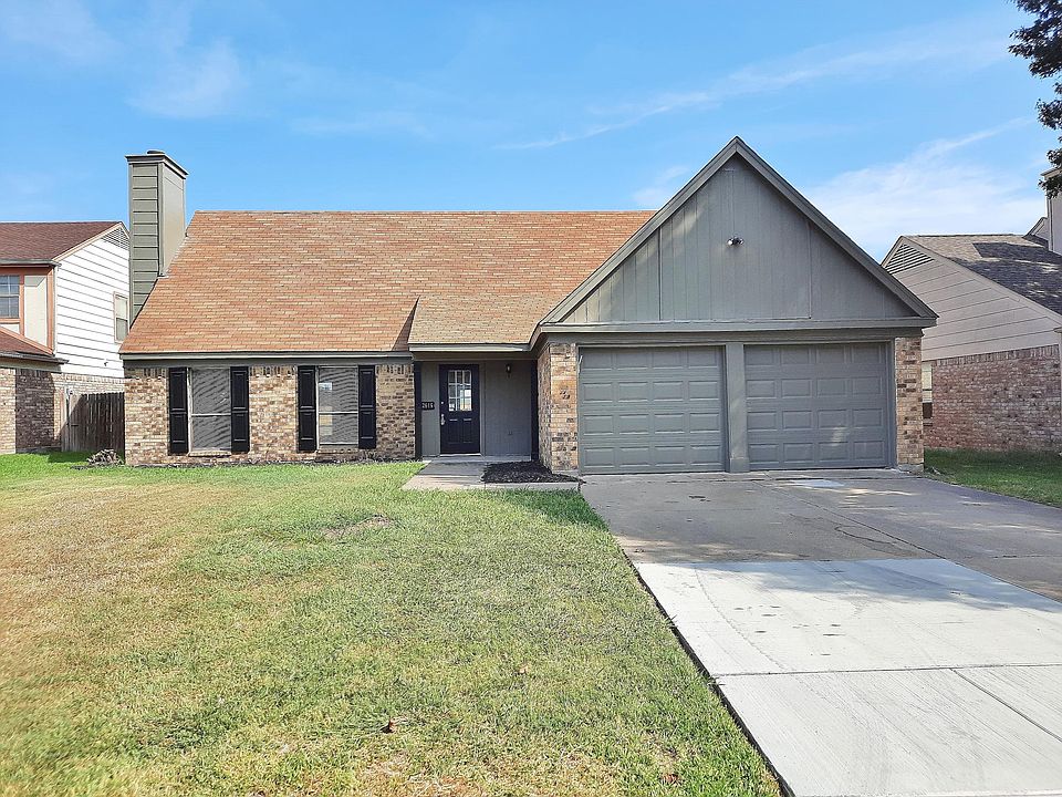 1st image of 2646 Winslow Dr