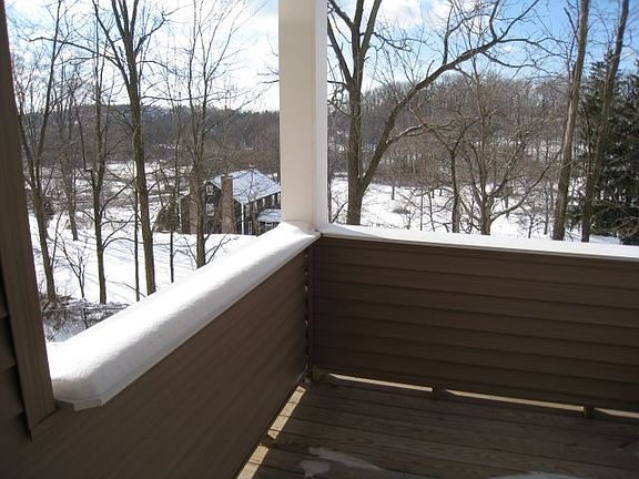 5th image of 22 Bramble Ct #205