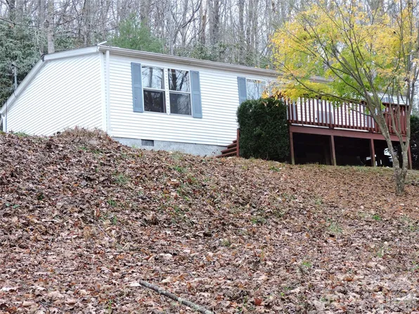2271 Gouges Creek Rd, Spruce Pine, NC 28777
