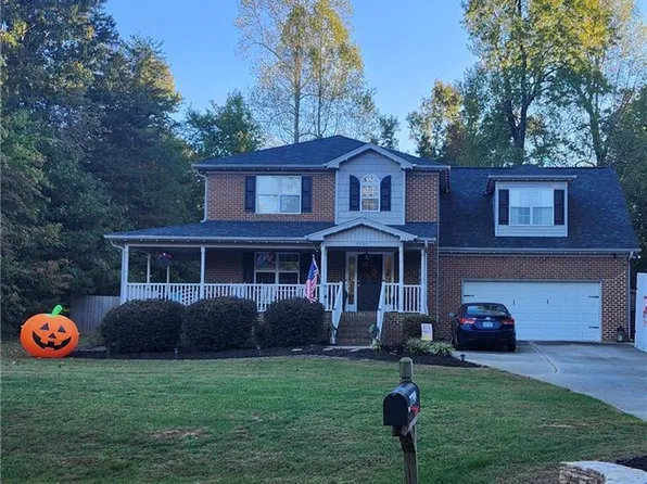 7799 Springdale Meadow Dr, Stokesdale, NC 27357