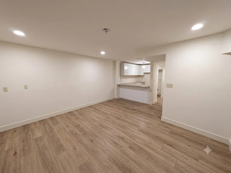 1835 N Bissell St #1F — Photo 4