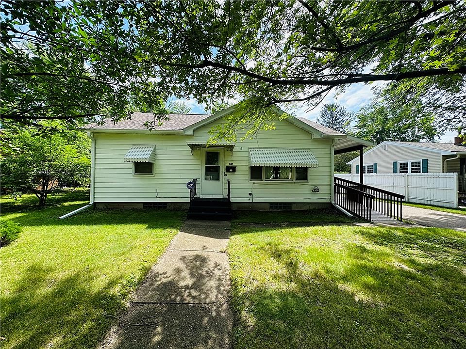 1st image of 727 Wilson Street