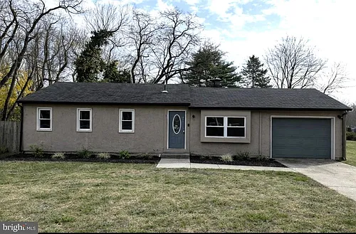 129 Green St Photo 1